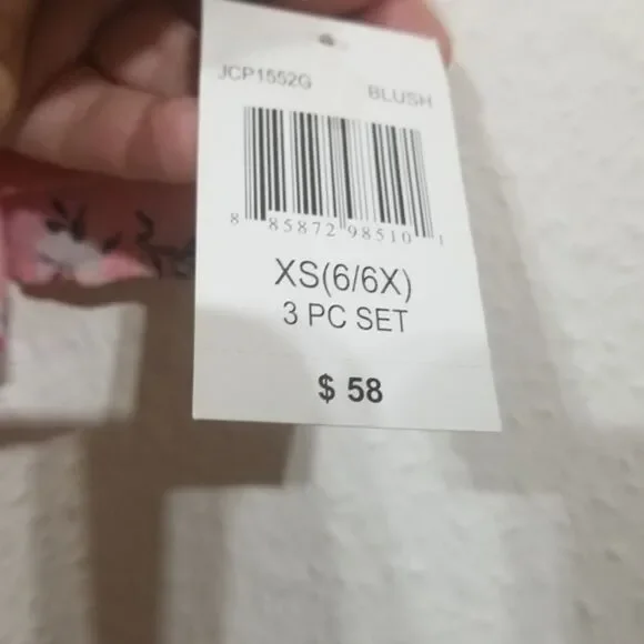 Kid's NWT Salmon and Floral Two Piece Cardigan and Tank Top Set - Picture 5 of 5